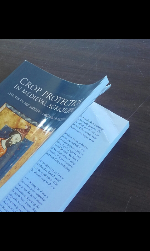 Exemplaire d'occasion - ZADOKS J. C. - Crop Protection in Medieval Agriculture: Studies in Pre-modern organic Agriculture, 2013, 330 p.