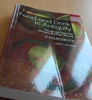 Exemplaire d'occasion - Food and Drink in Antiquity. Readings from the Graeco-Roman World, A Sourcebook, 2014, 312 p.